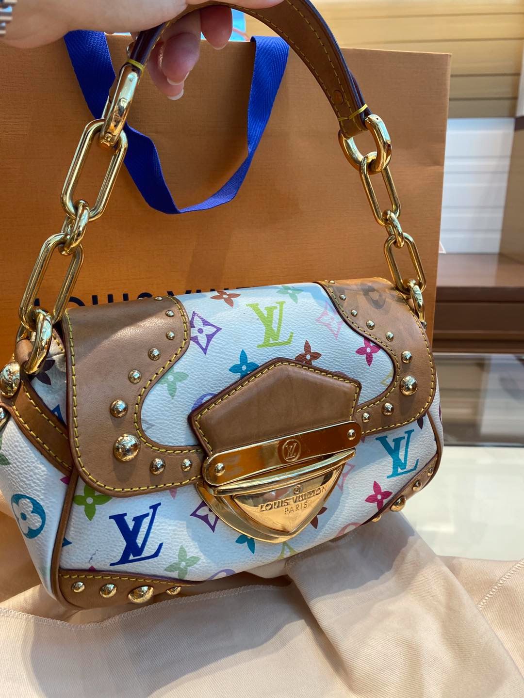 Louis Vuitton Marilyn bag, Luxury, Bags & Wallets on Carousell