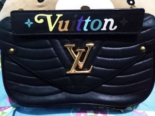 Louis Vuitton Mini Pochette vs. Coach Wristlet - Comparing Quality and  Capacity - LV Alternative 