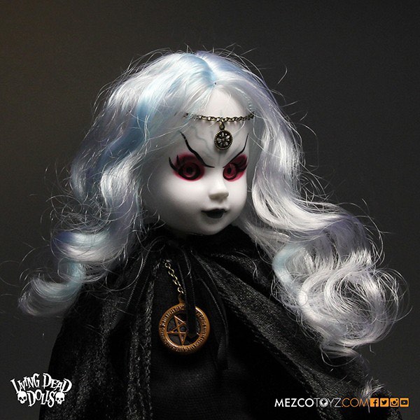 SDCC Exclusive Living Dead Dolls Walpurgis Hobbies Toys