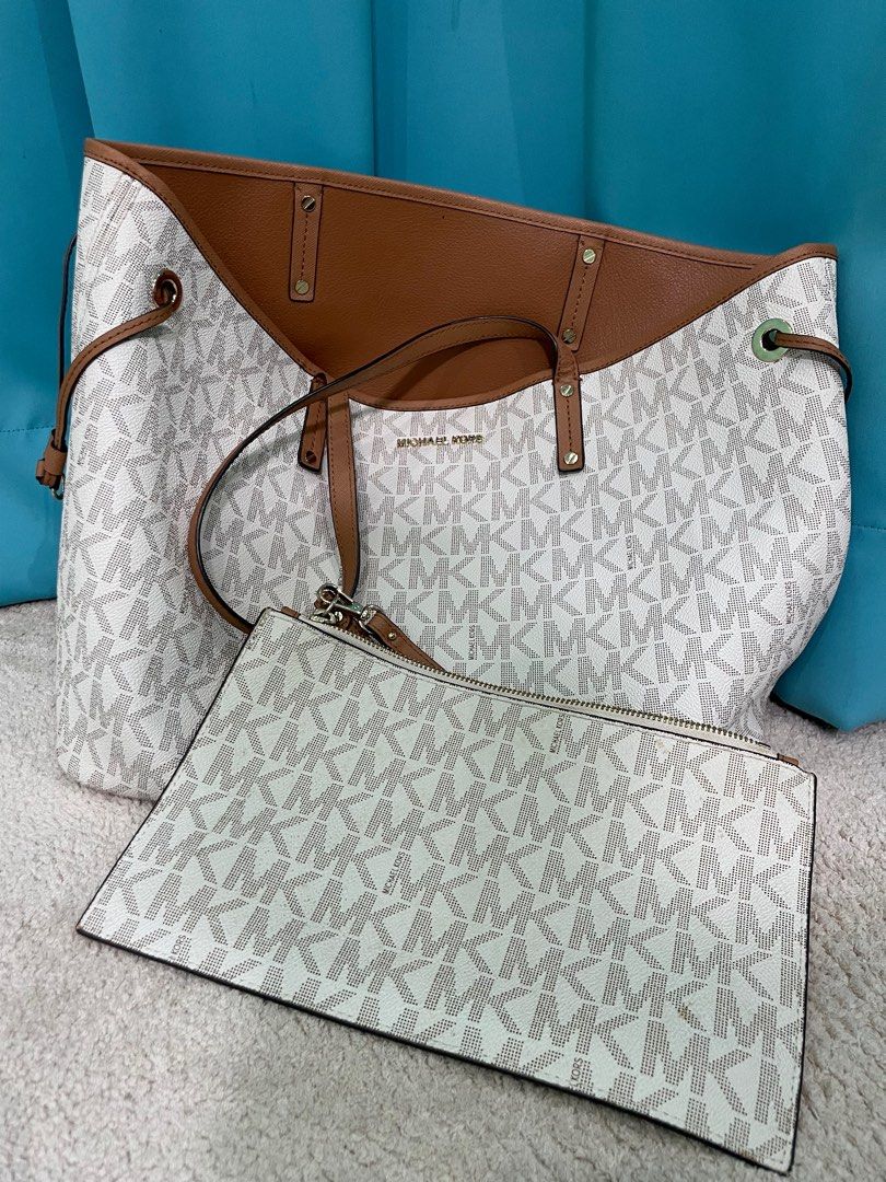 Michael Kors Large Reversible tote with removable wristlet Luxury