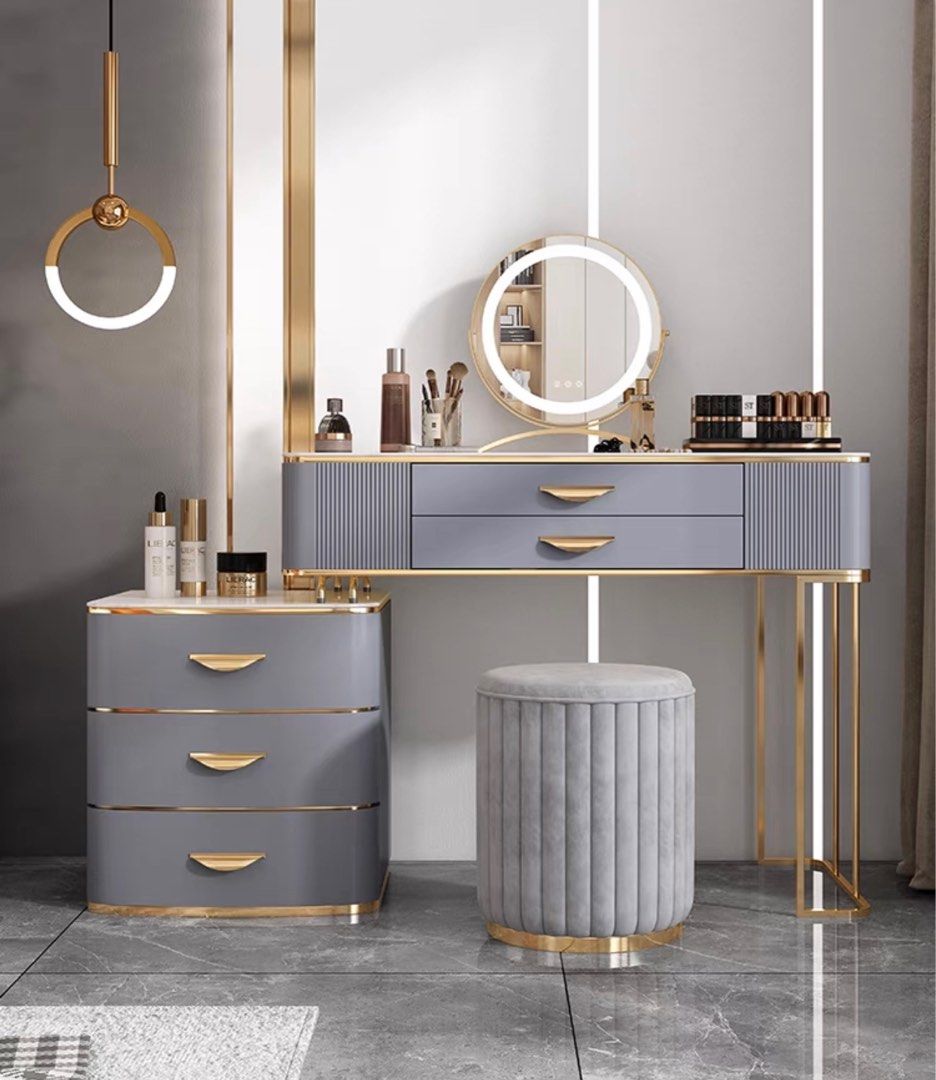 Expensive shop dressing table