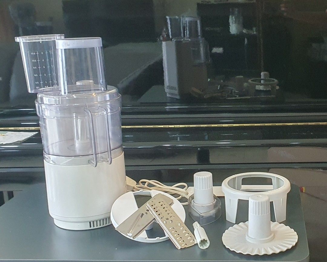 Moulinex Food processor, TV & Home Appliances, Kitchen Appliances ...