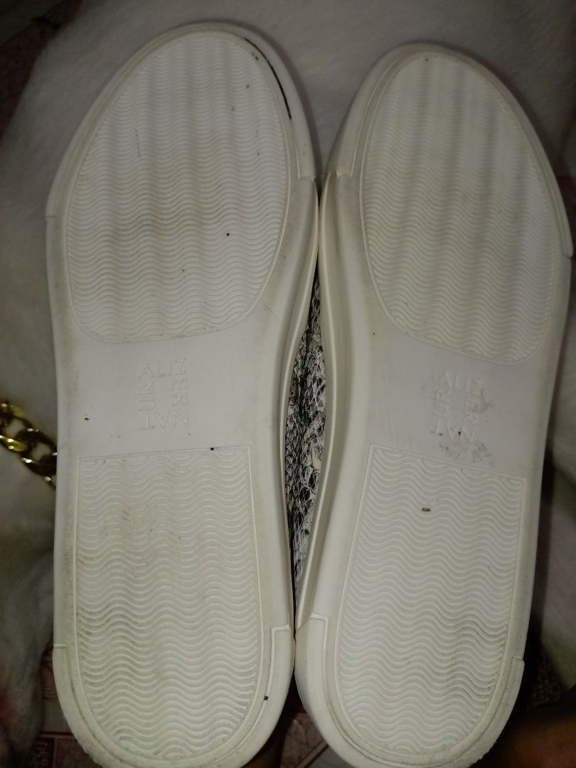 naturalizer marianne slip on shoes