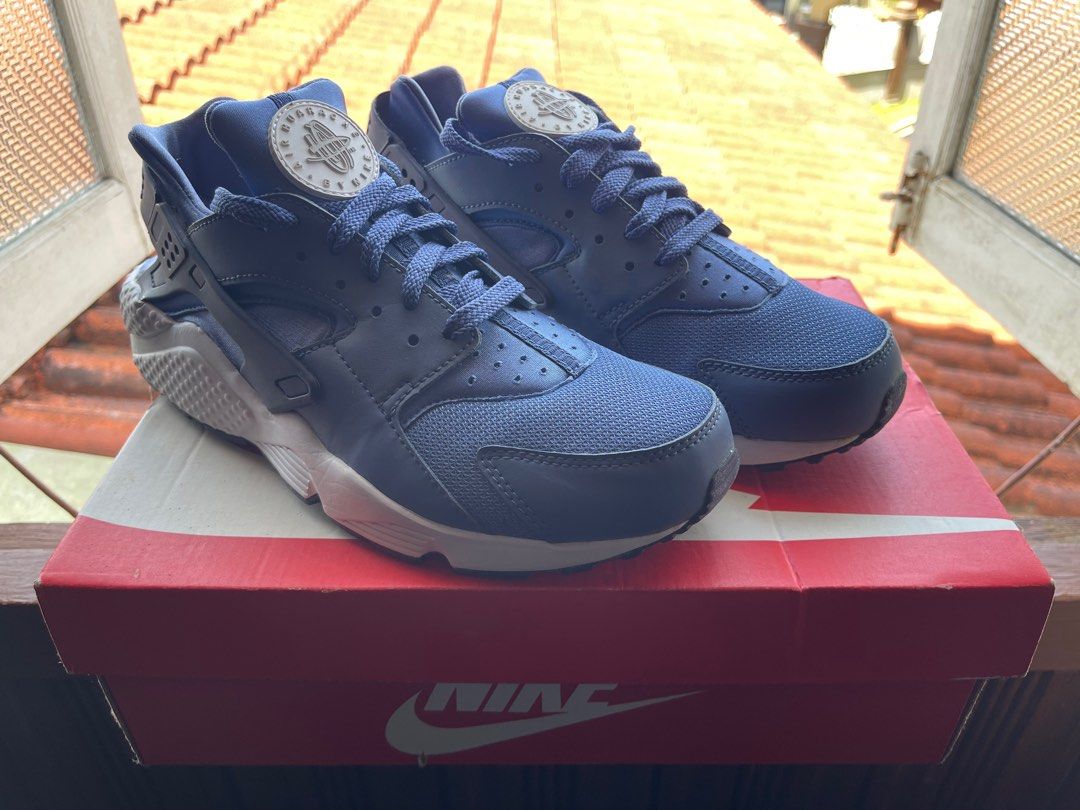 Air huarache navy blue sales