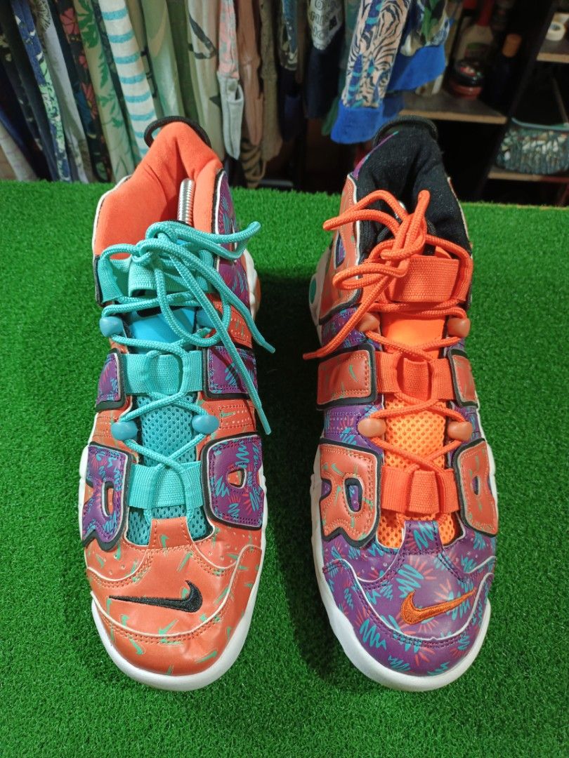 Nike air more hot sale uptempo what the 90s