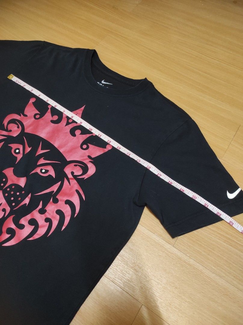Nike Lebron James Lion, Men's Fashion, Tops & Sets, Tshirts & Polo Shirts  on Carousell