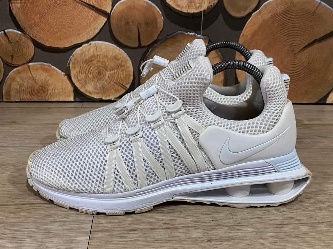 Sepatu nike 2025 shox gravity