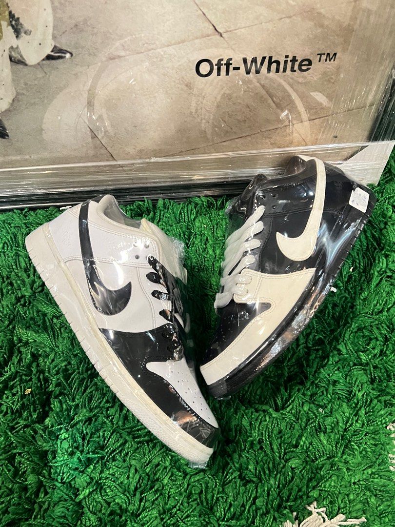 NIKE SB DUNK LOW YIN YANG
