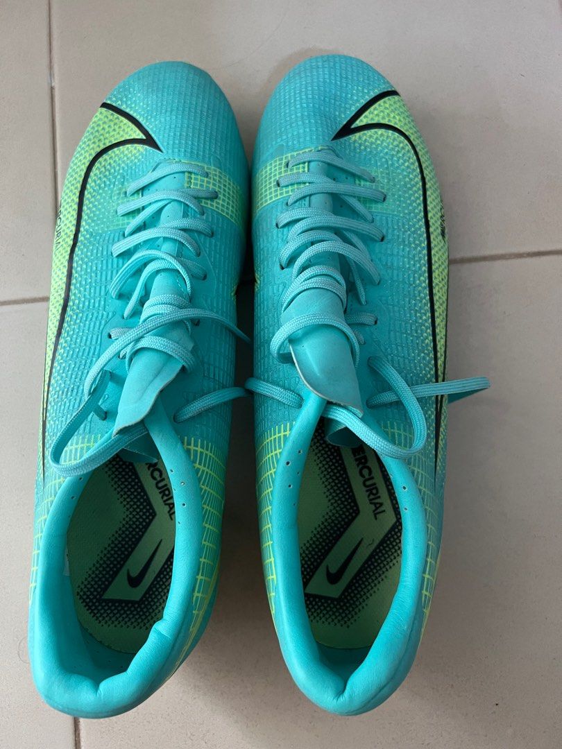 Nike soccer boots, Sports Equipment, Other Sports Equipment and