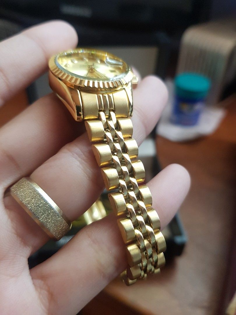 ORIGINAL CARITAS WATCH Women s Fashion Watches Accessories Watches on Carousell