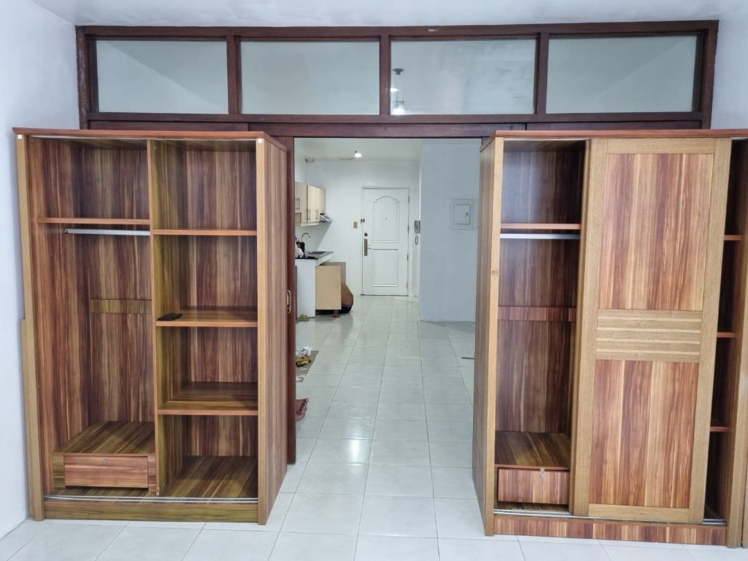 Pasig City near Robinson Galleria Condo unit with parking at AIC Grande