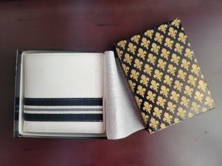 （分類：）位於 。 由 chow141122 提交（商品編號 1215377845，圖片 1）。簡介： 。