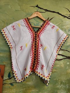 Hand embroidered Piningitan White Blouse