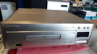 （分類：）位於 。 由 williamsons2006 提交（商品編號 1215395752，圖片 1）。簡介： 。
