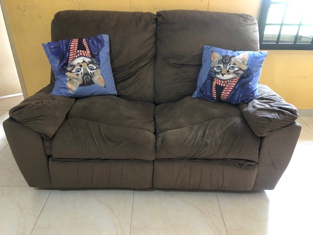 Recliner Sofa, Furniture & Home Living, Furniture, Sofas on Carousell