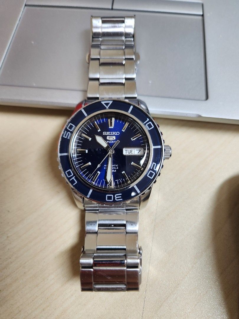 Seiko 5 sports automatic SNZH53 men's watch. FIXED Price, Men's Fashion,  Watches & Accessories, Watches on Carousell