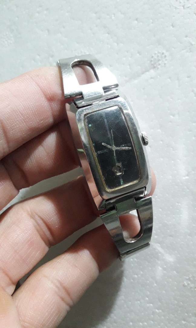 Seiko silver angel, Women's Fashion, Watches & Accessories, Watches on  Carousell