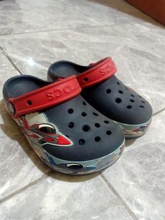 Sendal sepatu Crocs