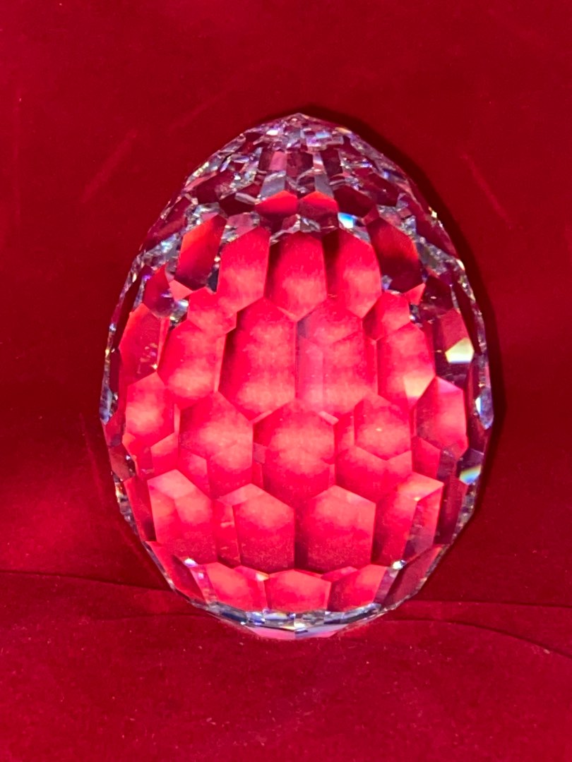 Swarovski 1992 Retired Clear Egg Paperweight RARE, Hobbies & Toys, Memorabilia & Collectibles
