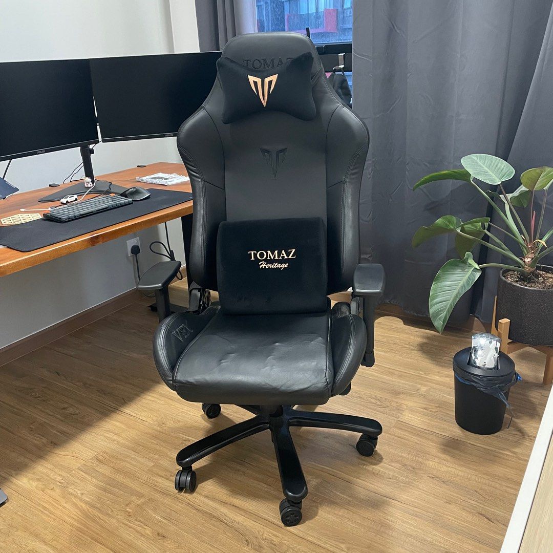 Thomas sales gaming chair