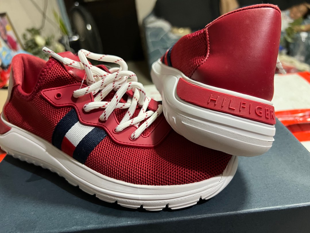 tommy hilfiger tennis shoes