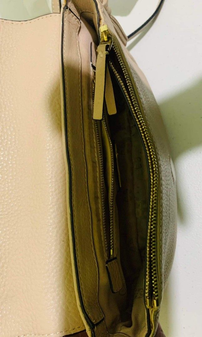 Tory Burch Harper mini crossbody on Carousell