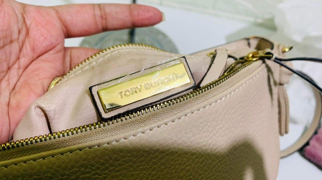 Tory Burch Harper mini crossbody on Carousell