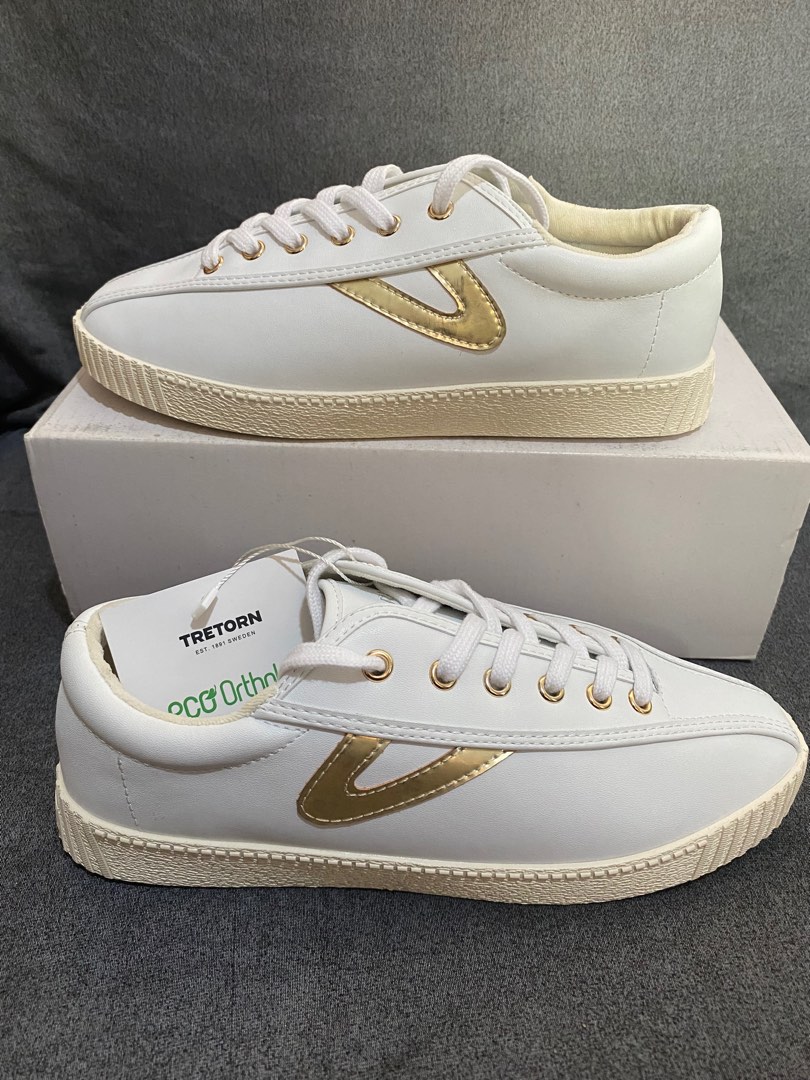 White leather sales tretorns womens