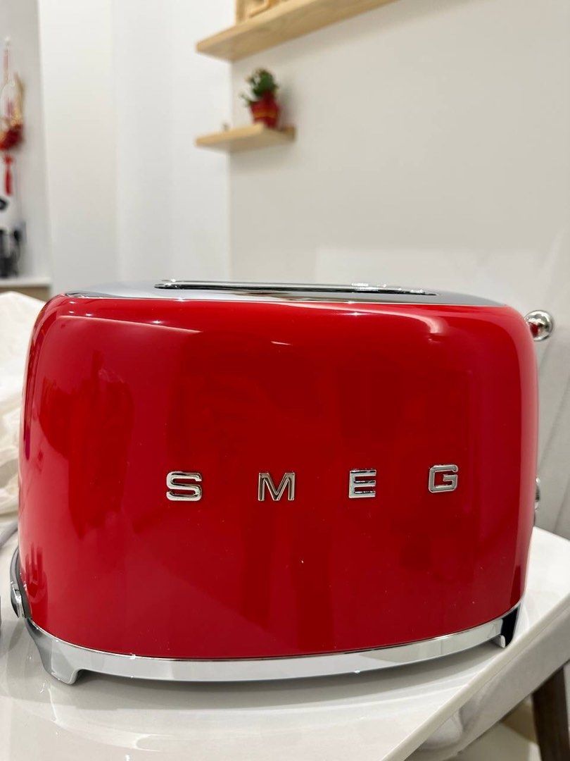 TSF01 Smeg Bread Toaster (2 Slices) Pembakar Roti / 6 Toasting Level