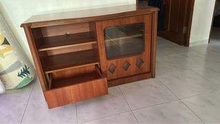 Tv console