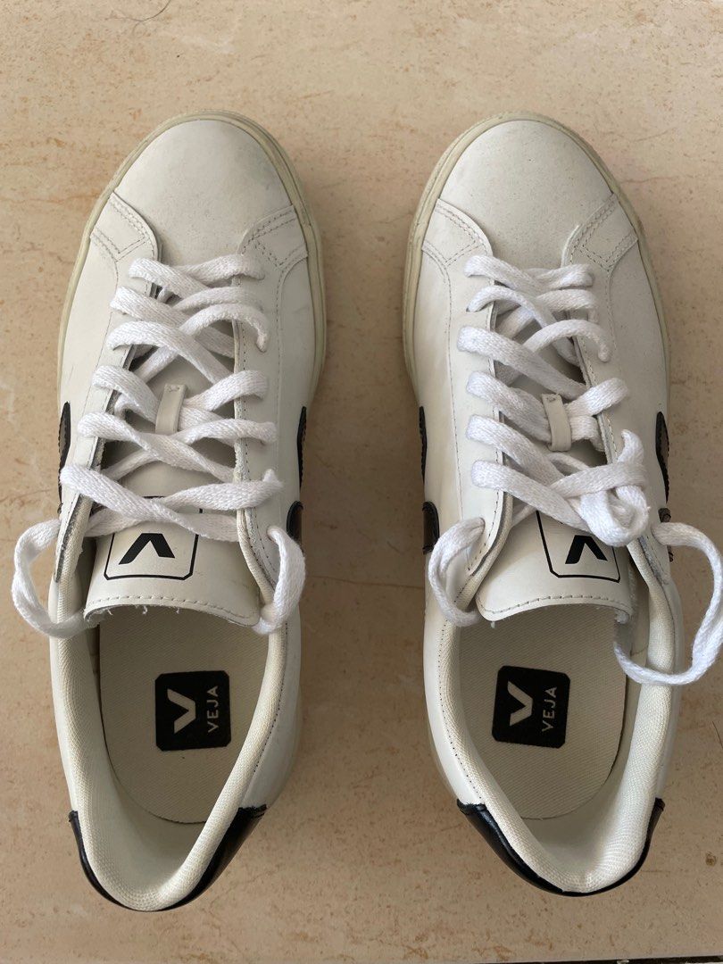 Veja sizing sales