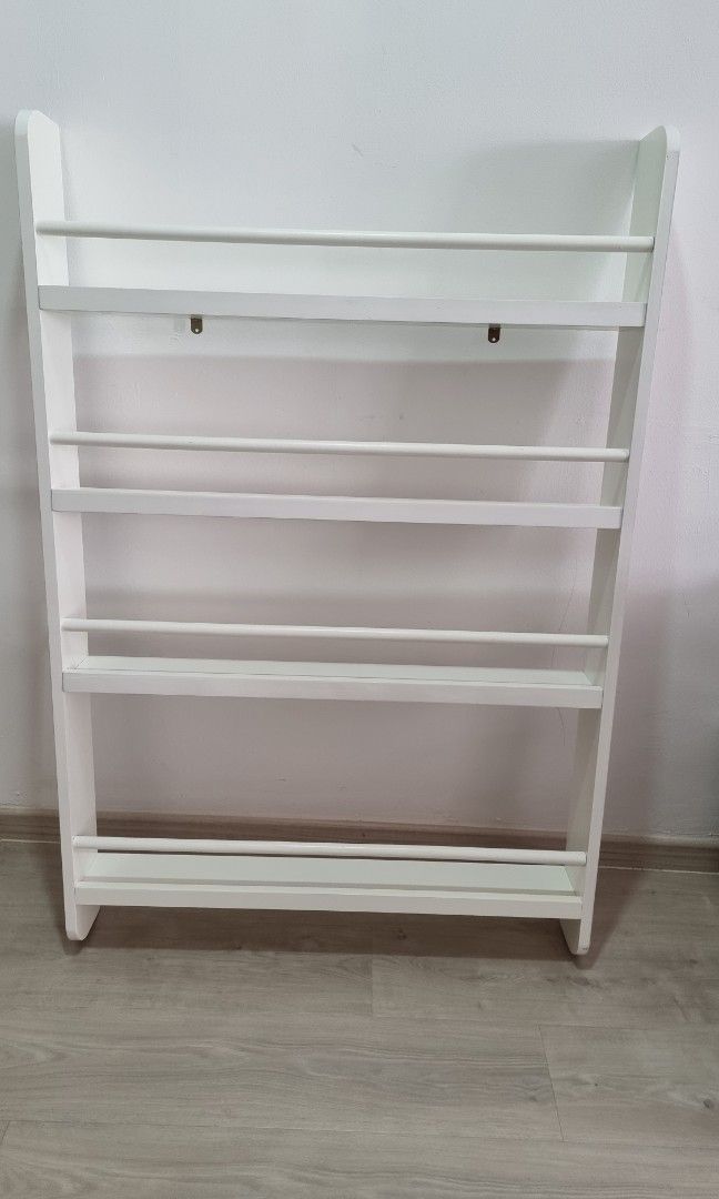 Wallmount Book Rack/Shelf, Furniture & Home Living, Furniture, Shelves