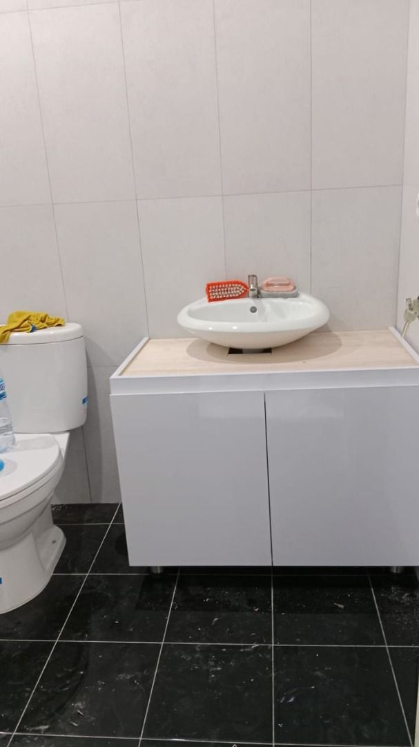 Wastafel/kitchen set, Home & Furniture on Carousell