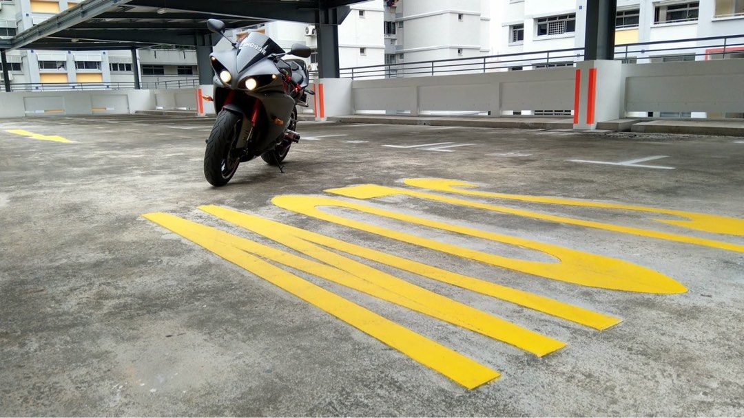 Yamaha R1 2009 Limited Edition Red Frame, Motorcycles, Motorcycles for ...
