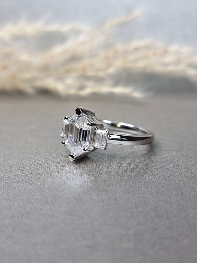 Duchess cut hotsell diamond ring