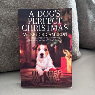 A Dog’s Perfect Christmas - W.Bruce Cameron