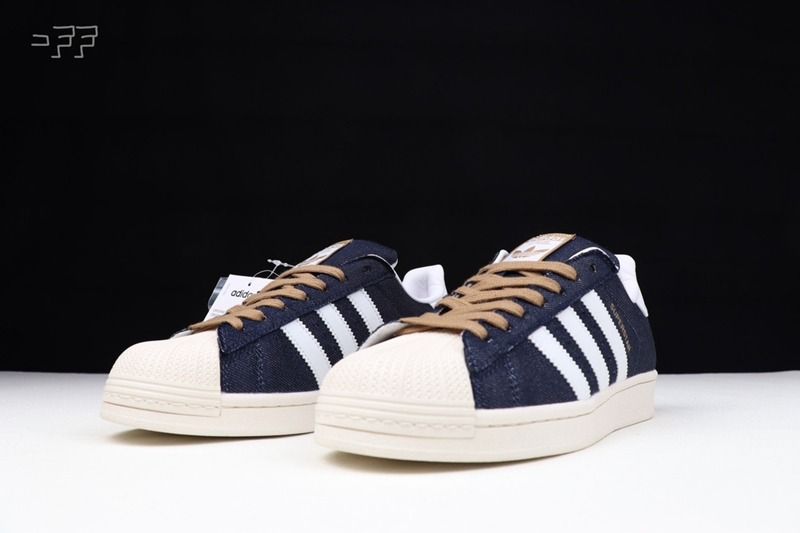 adidas originals jeans 44