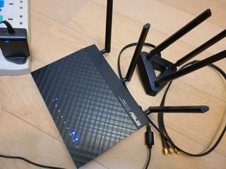 （分類：）位於 。 由 ac1833 提交（商品編號 1215608427，圖片 1）。簡介： 。