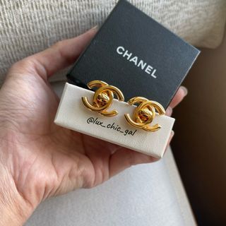 Chanel Coco Mark Rhinestone Earrings CC Logo Gold W2.1 x H1.5 cm Women's