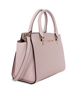 (Category: ) located in . Submitted by clothesinstyle (Listing ID 1215677198, Image 1). Description: .
