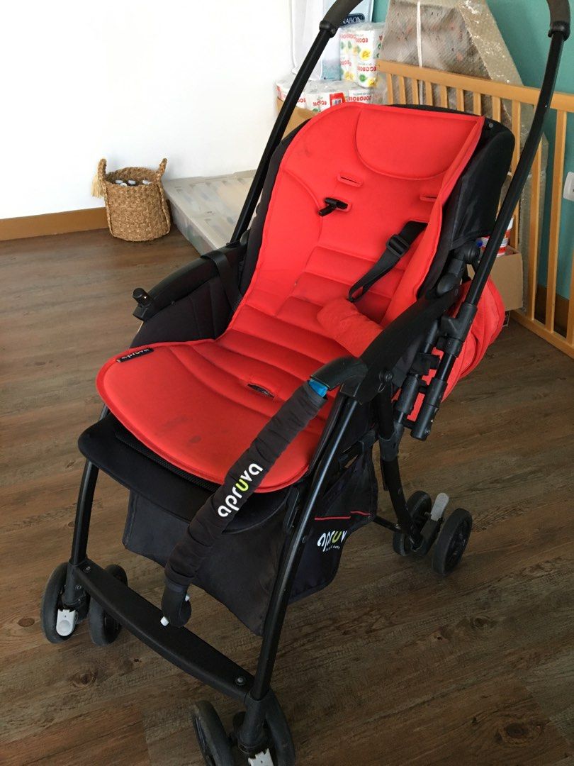 Baby stroller on Carousell