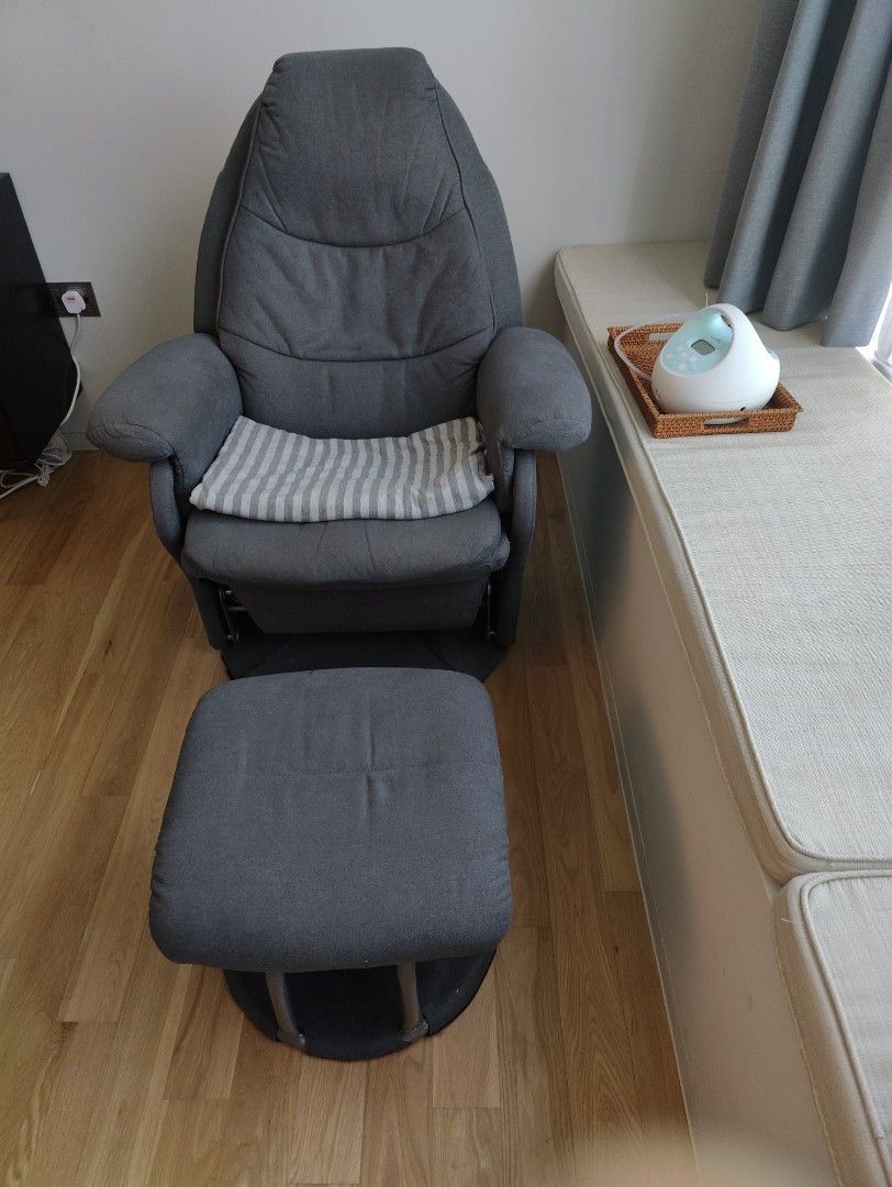Breastfeeding chair harvey norman on sale