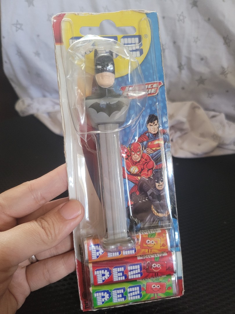 Vintage Batman PEZ Candy Dispenser - DC Comics - JL Justice League, Hobbies  & Toys, Toys & Games on Carousell