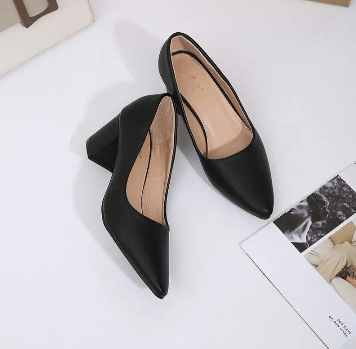 College school sales shoes