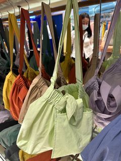 RARE! BN Beyond the Vines BTV Lime Green Dumpling Bag XS