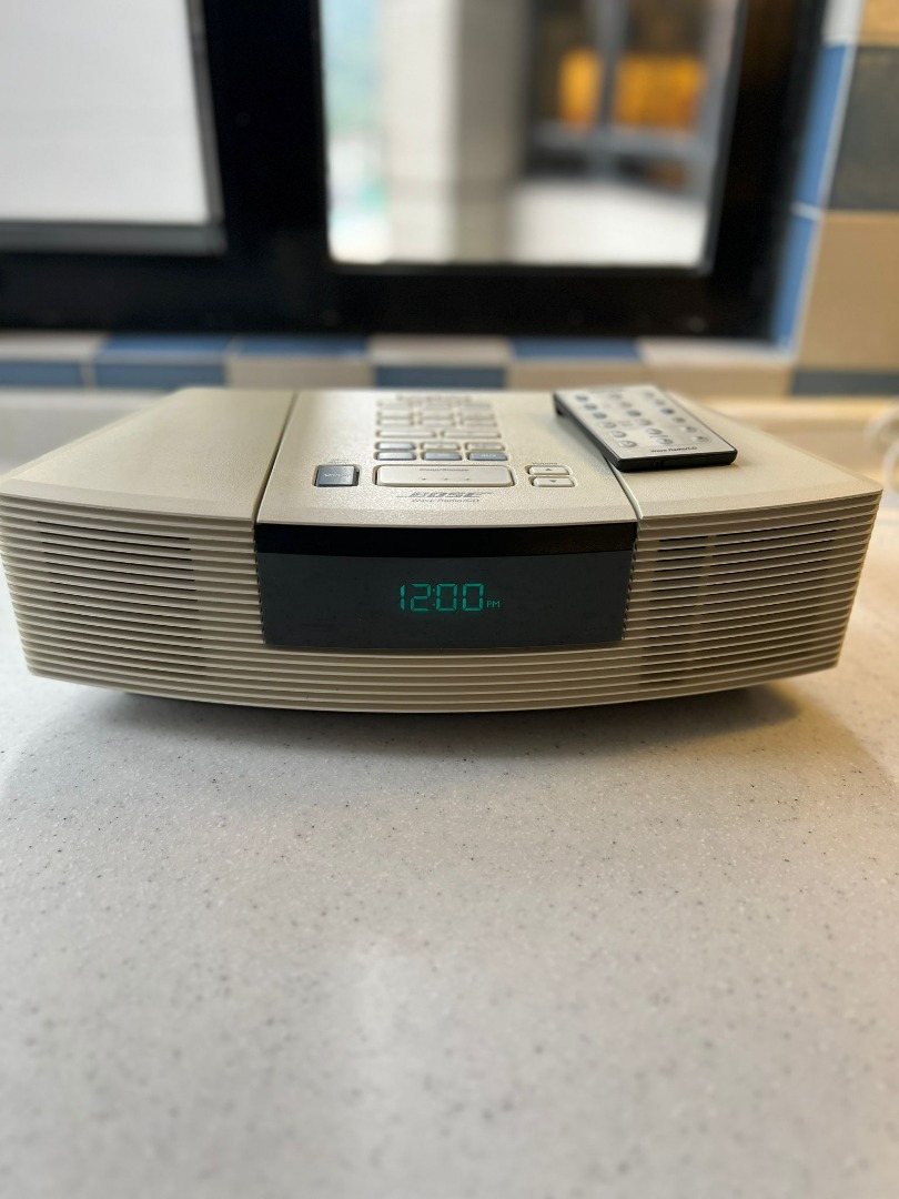Bose Clock Radio, 音響器材, 音樂播放裝置 MP3及CD Player Carousell