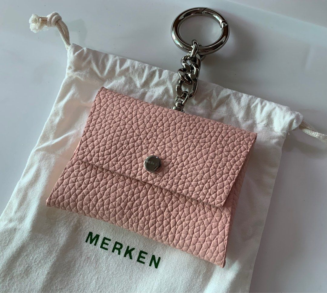 Brand New Merken Curvy Coin Pocket Purse Women s Fashion Bags