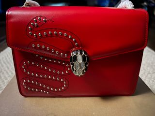 (Category: ) located in . Submitted by allaboutthrift___ (Listing ID 1215566724, Image 1). Description: .