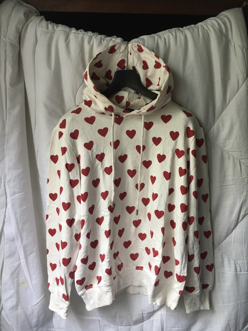 Burberry heart hoodie outlet