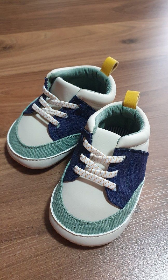 Carters sale walker shoes